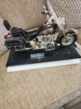 Harley-Davidson Black & Orange Flame Motorcycle Telephone